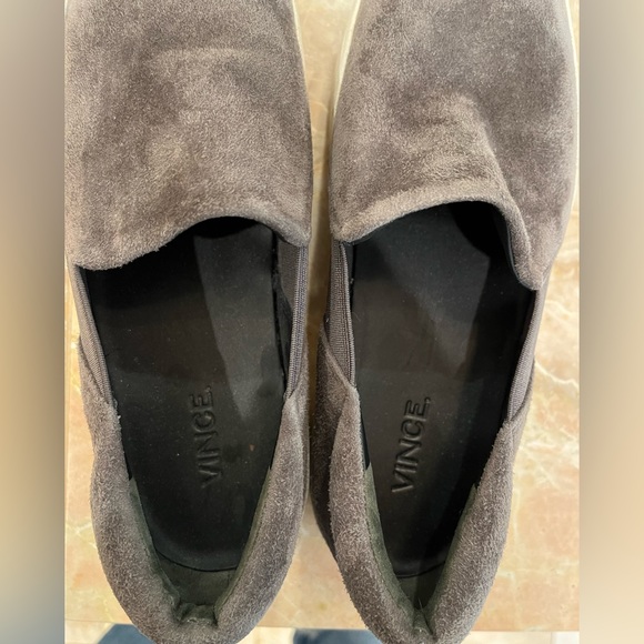 Vince Warren platform shoes size 7 1/2 Grey Suede - Picture 4 of 6